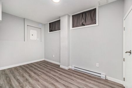 For Lease - 1675 Baseline Road Unit# B, Belair Park - Copeland Park and Area, Ontario - Photo 3