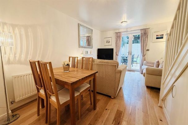 2 bedroom semi-detached house to rent - Photo 1