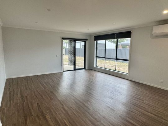 Near New Four Bedroom Home - Photo 1