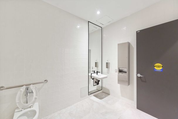 10 James st, Unit 409 - Photo 1