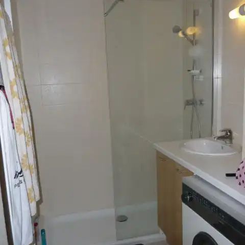 Gelijkvloers appartement 2 slpk - Photo 1