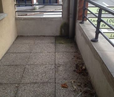 GRAND T3 AVEC 2 PARKINGS ET TERRASSE - Photo 2