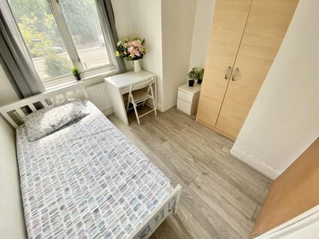 4 bedroom house share to rent - Photo 4