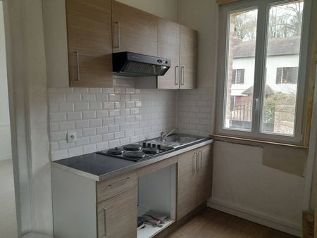 Location maison 2 pièces 41.05 m² à Saint-Étienne-du-Vauvray (27430) - Photo 2