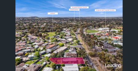 Dont Drive past this one! - Photo 2