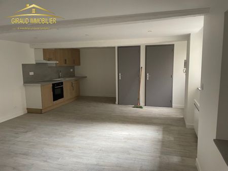 T2 1ER ETAGE BD VALORGE - Photo 2