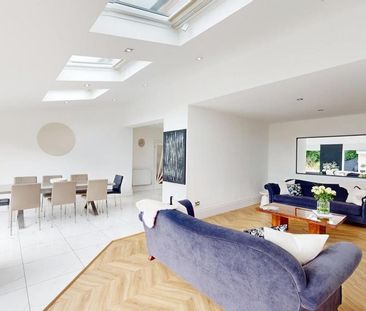 4 bedroom detached house to rent - Photo 1