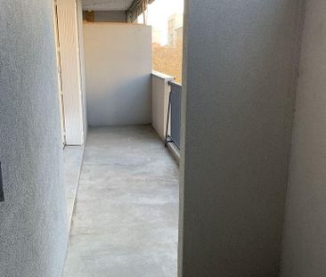 Location Appartement 1 pièce 29m² VALENCE 26000 - Photo 5