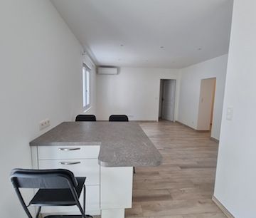Location Appartement 2 pièces 52m² - Photo 3