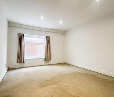 St Marks Road, Salisbury, SP1 - Photo 1