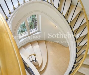 Appartement • Saint James-Général Koenig - Photo 6