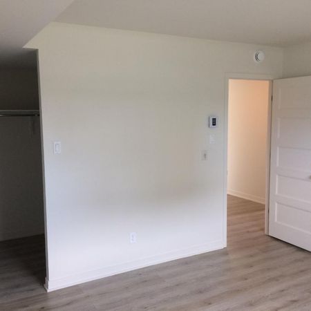 Logement 4 1/2 - Mars 2026 - St-Jérôme/Bellefeuille - Photo 4