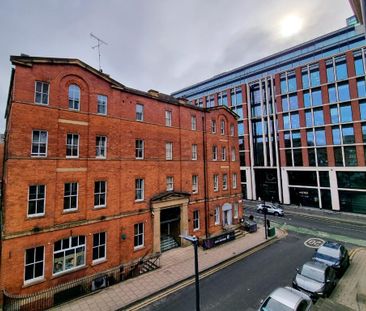 Studio to rent - Photo 1