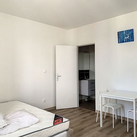 Appartement centre ville de Pontorson 1 pièce 21.29 m2 - Photo 4