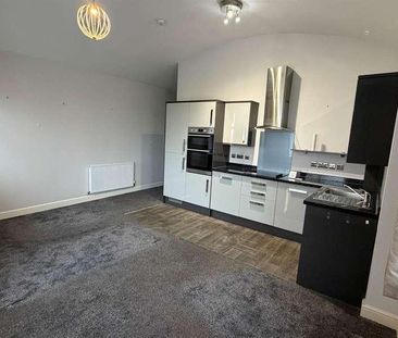 Apartment, Horse Race End, Heath, Wakefield, WF1 - Photo 1