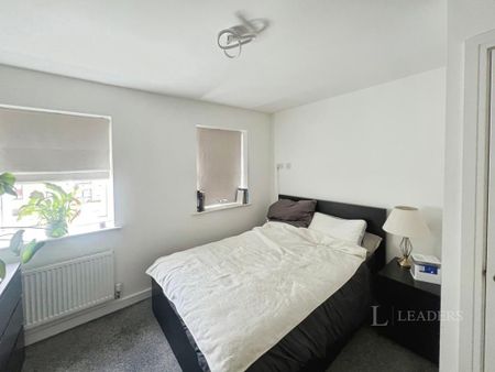 2 bedroom terraced house to rent - Photo 3