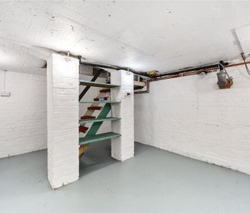 4 bedroom semi-detached house to rent - Photo 1