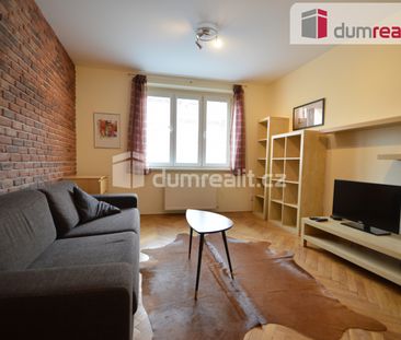 Pronájem bytu 2+1 65 m², Podhorská 151, Praha Motol - Fotografie 1