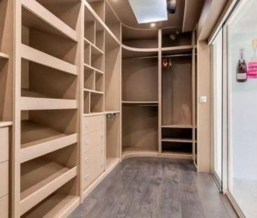 Luxury Villa for rent in Marbella Del Este, Spain - Photo 1