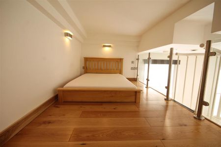 Studio to rent - Photo 4