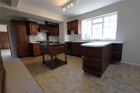 2 bedroom bungalow to rent - Photo 3