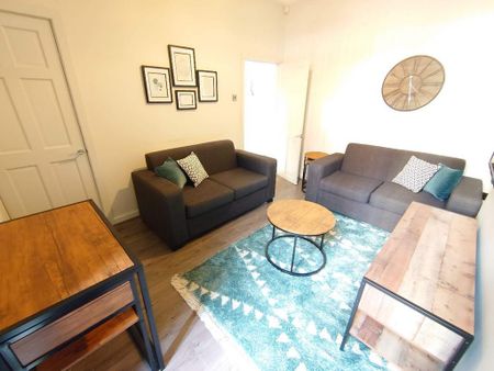 3 bedroom terraced house to rent - Photo 2