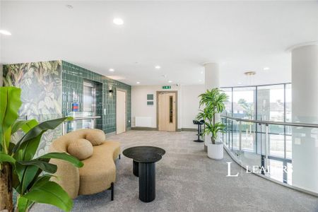 1 bedroom flat to rent - Photo 3