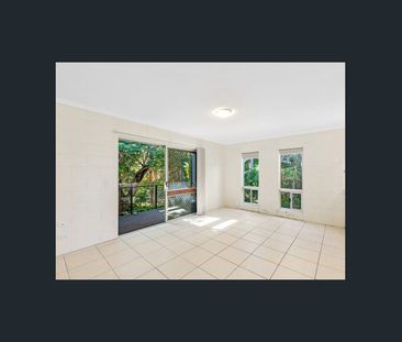 Two Bedroom Unit on the Maroochy River! - Photo 1