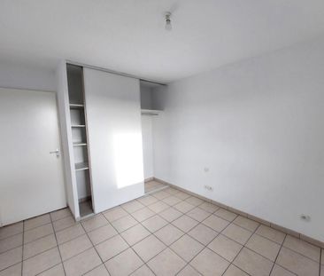 location Appartement T2 DE 42.41m² À POITIERS - Photo 5
