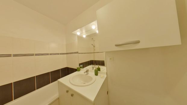 Location Appartement 2 pièces 37m² LA RICHE 37520 - Photo 1