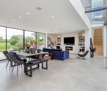 4 bedroom detached house to rent - Photo 1