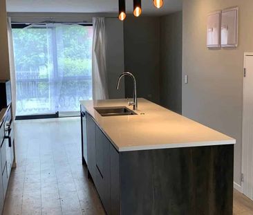 Great Location! - Photo 5