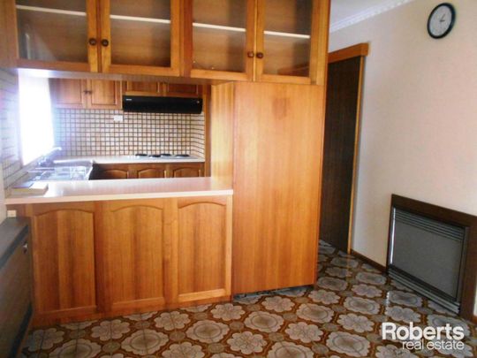 Spacious 3 bedroom family home - Photo 1