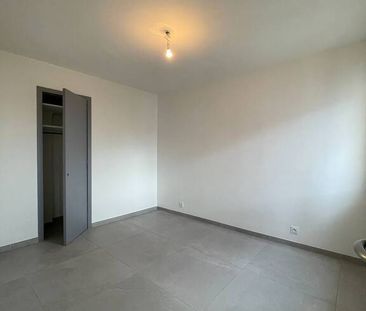 Location appartement Grenoble 38100 3 pièces 45.75 m² - Photo 3