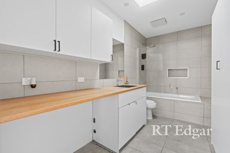 Thinking of selling? Contact our agent - Photo 2