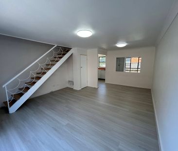 2-Bedroom Townhouse | Walk to Station - Photo 1