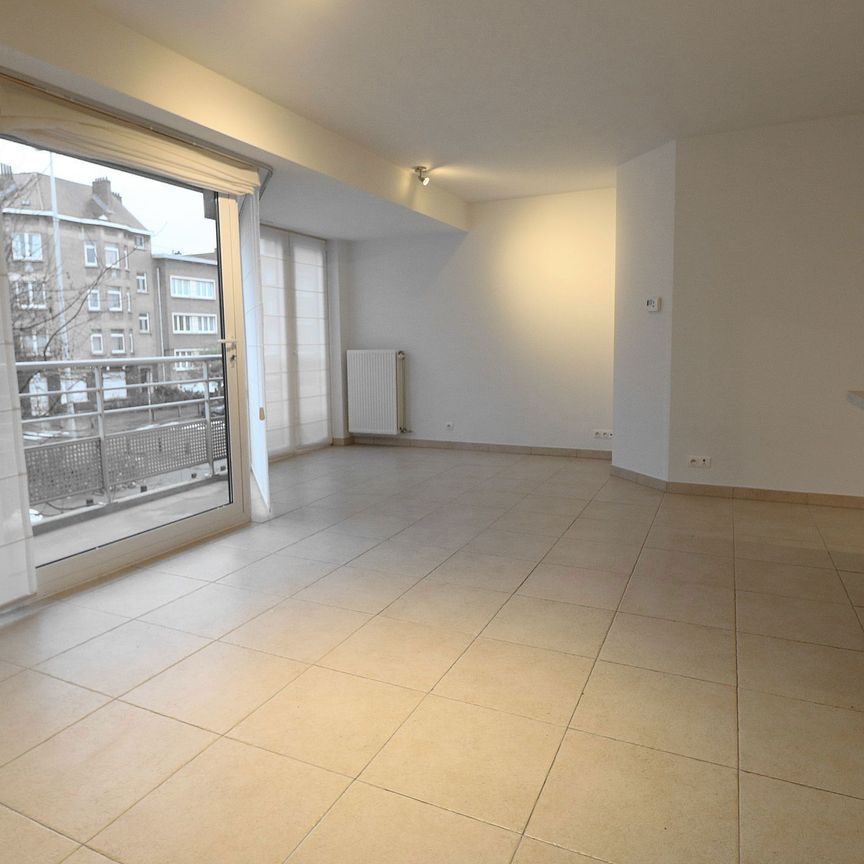 Appartement - à louer - Photo 1