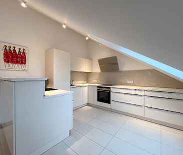 Komfortable seniorenfreundliche Dachgeschosswohnung mit Aufzug und ... - Photo 5