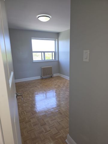 For Lease - 1305 Wilson Avenue Unit# 709, Toronto, Ontario - Photo 4