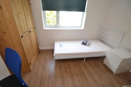 Mettham Street, Lenton, Nottingham, NG7 - Photo 3