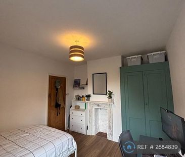 2 bedroom flat to rent - Photo 6