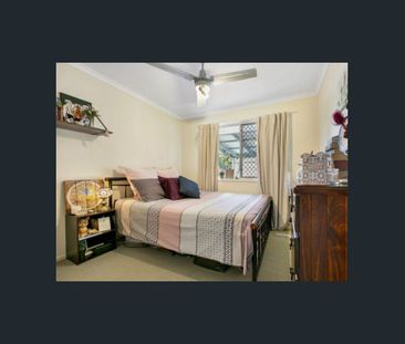 Inner City Living close to everything. - Photo 4