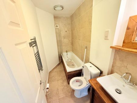 1 bedroom flat to rent - Photo 5