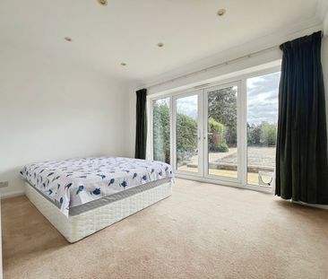 Cabrera Avenue, Virginia Water, Surrey, GU25 4EZ - Photo 3