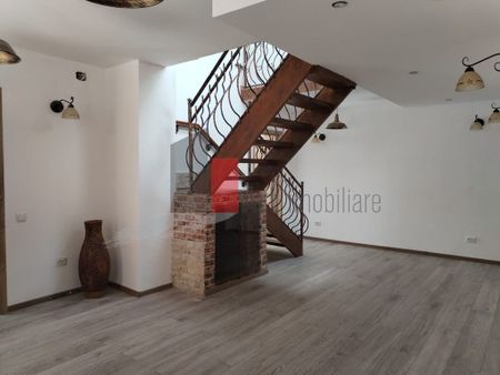 Închiriere casă 5 camere Șoseaua Progresului - Jumbo L... - Fotografie 2