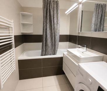 Pronájem bytu 3+kk 80 m² - Fotografie 2