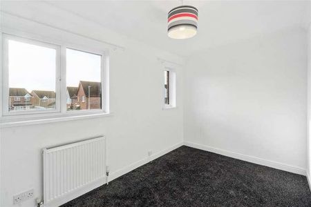 Lawn Close, Plymouth, PL7 - Photo 2