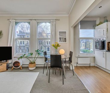 1 bedroom flat to rent - Photo 2