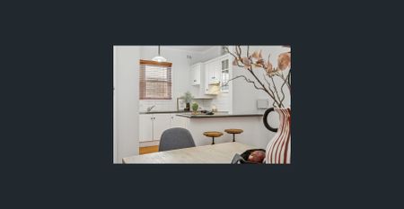 Comfort, Convenience & Character in the Heart of Broadview - Photo 4