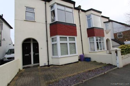 2 bedroom property to rent in Leigh On Sea - Photo 5